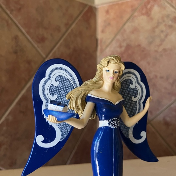 Blue Willow Angel Blessings for a Safe Passage - Picture 5 of 8